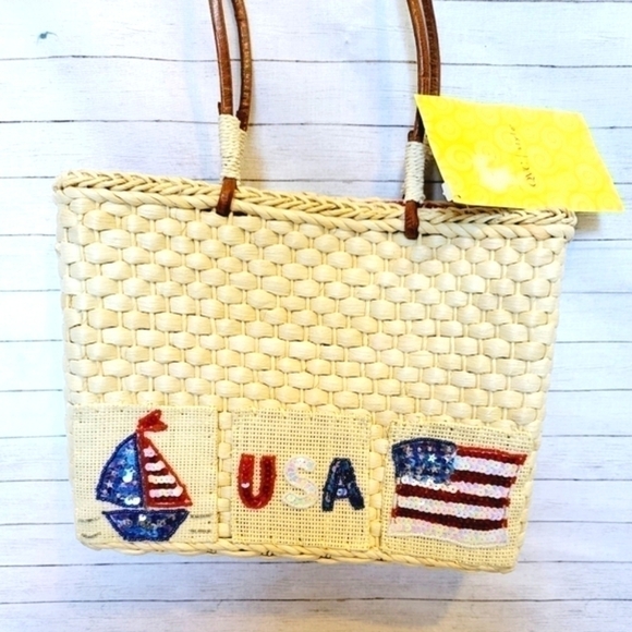 QVC USA FOURTH OF JULY CORN HUSK PURSE - Picture 2 of 12